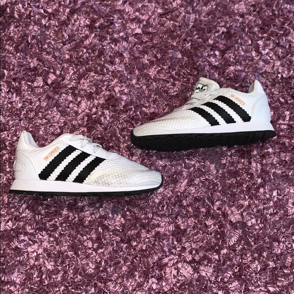 Adidas - Picture 2 of 4